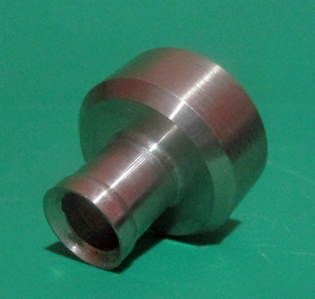 178_camera-nipple