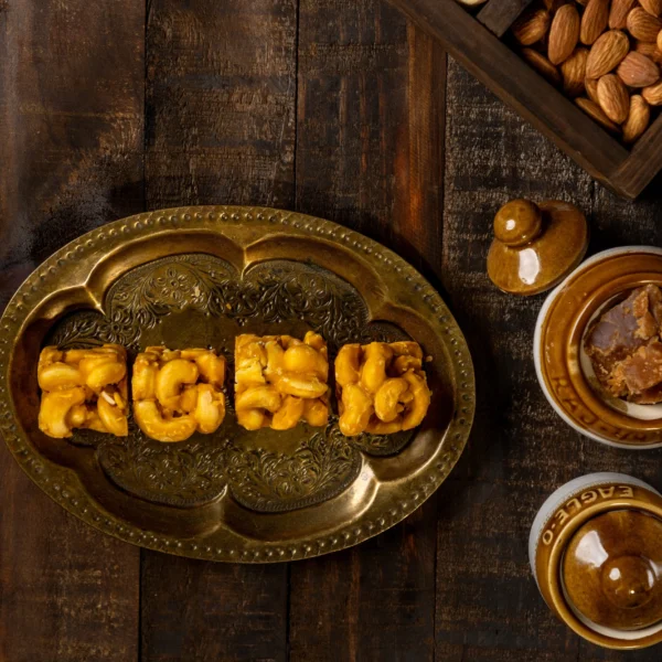 2536_roshan-chikki-kaju-almond-4x4