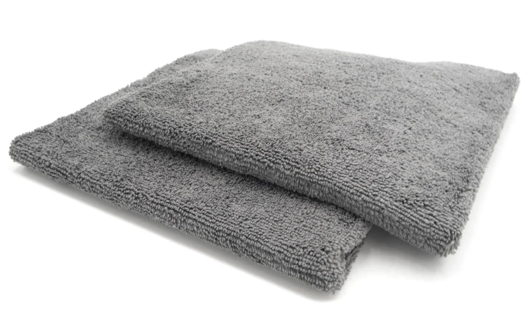 8800002411147_mac-edgeless-towel-1.webp