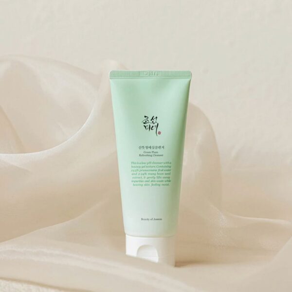 8809738314678_boj-green-plum-100ml-cleanser